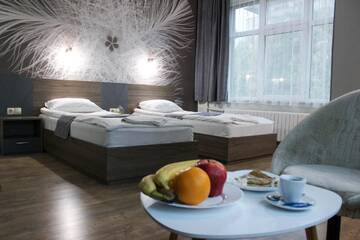 Фотографии Отель Hotel Ezeroto г. Стара-Загора (Болгария) №2 Фото Отель Hotel Ezeroto г. Стара-Загора 2