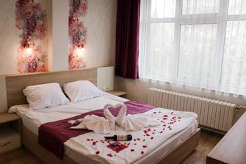 Фотографии Отель Hotel Ezeroto г. Стара-Загора (Болгария) №3 Фото Отель Hotel Ezeroto г. Стара-Загора 3