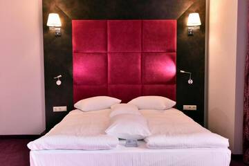 Фото номера Двухместный номер Делюкс с 1 кроватью Отель Best Boutique Hotel г. Стара-Загора 6