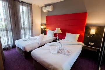 Фото номера Стандартные апартаменты Отель Best Boutique Hotel г. Стара-Загора 2