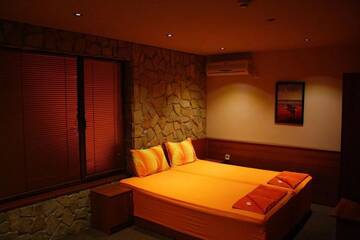 Фото номера Двухместный номер с 2 отдельными кроватями Гостевой дом Todorovi Guest House г. Стара-Загора 12
