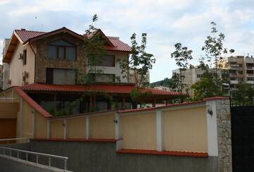 Фото номера Двухместный номер с 2 отдельными кроватями Гостевой дом Todorovi Guest House г. Стара-Загора 20