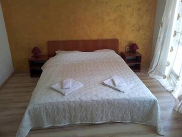 Фотографии Отель Hotel Zara Rooms г. Стара-Загора (Болгария) №4 Фото Отель Hotel Zara Rooms г. Стара-Загора 4
